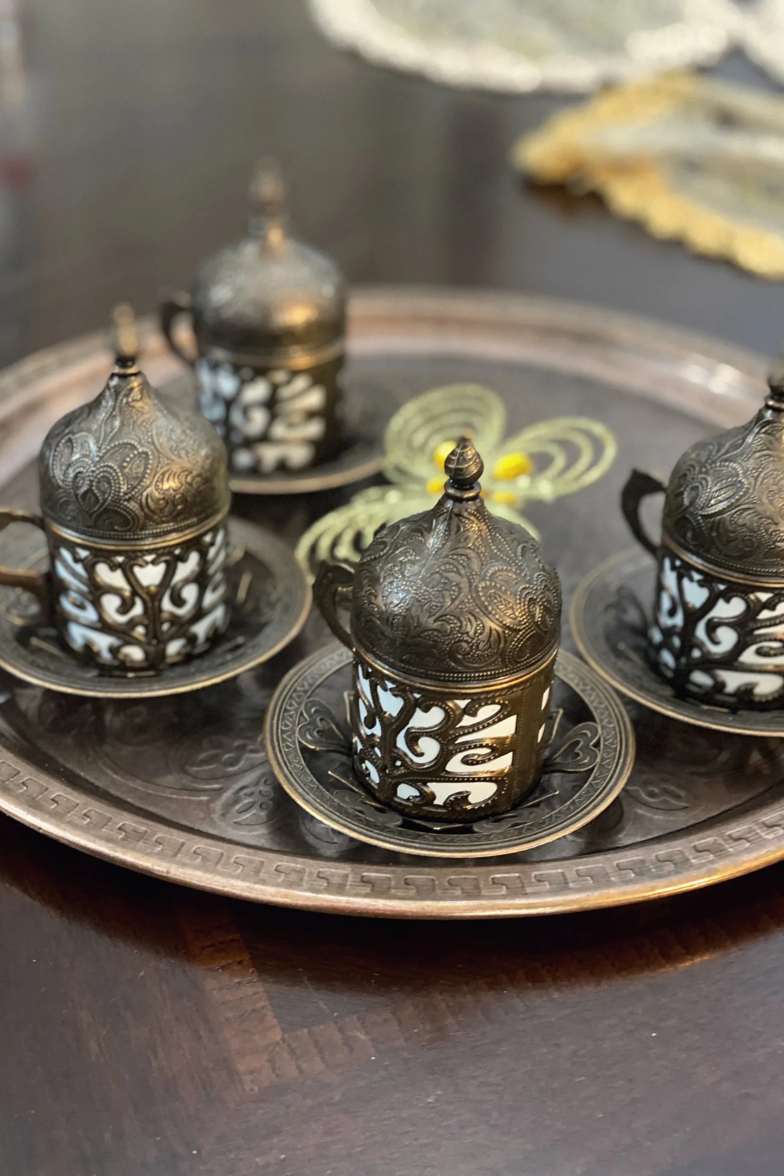 طقم فناجين القهوة بالزرف