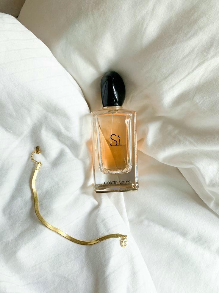  GIORGIO ARMANI Si EDT Review Misk Perfumes without Box