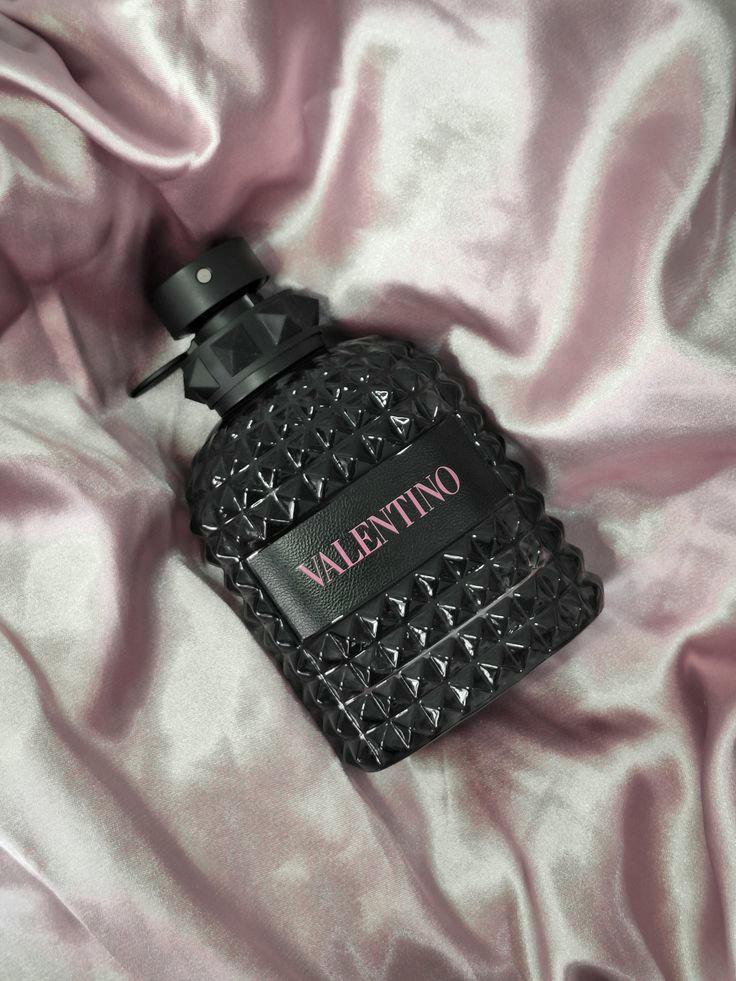 Valentino Uomo Born in Roma Misk Perfumes  without Box