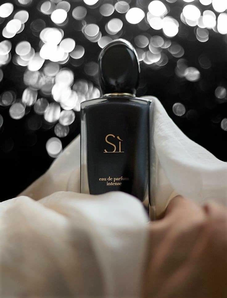 Giorgio Armani Si Intense Misk Perfumes   without Box
