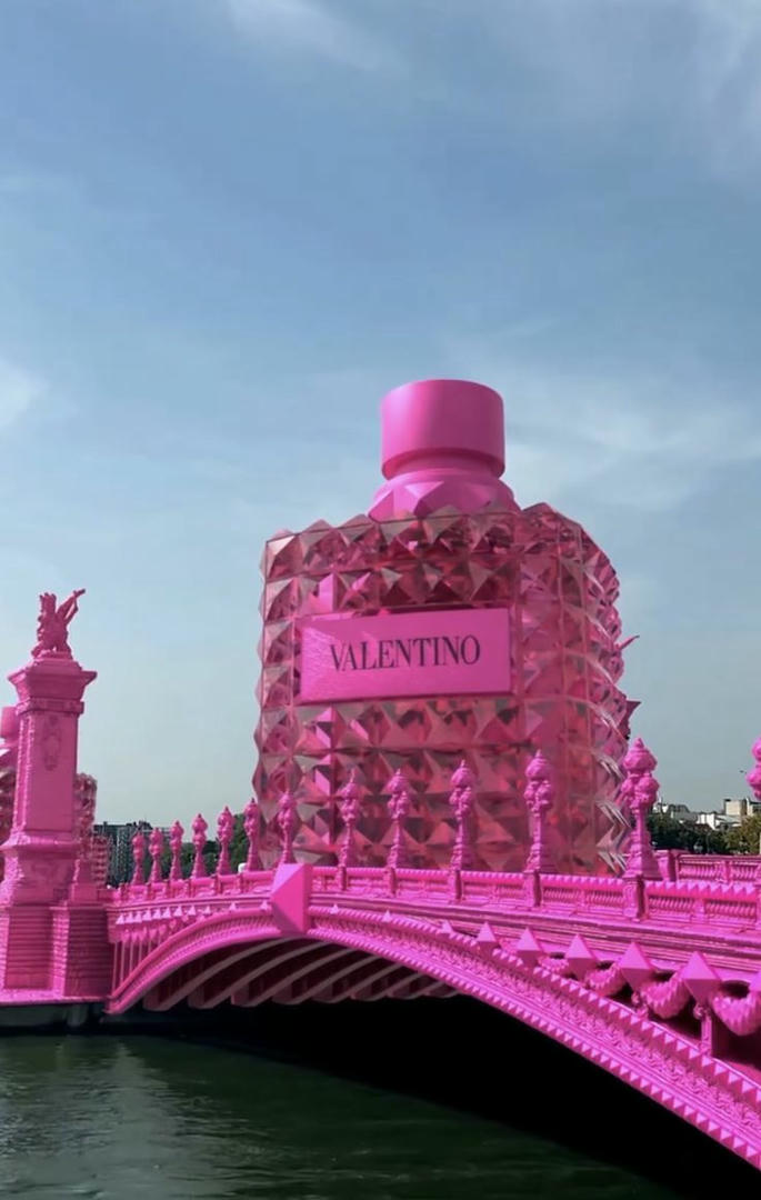 Valentino Born in Roma Pink Misk Perfumes  without Box
