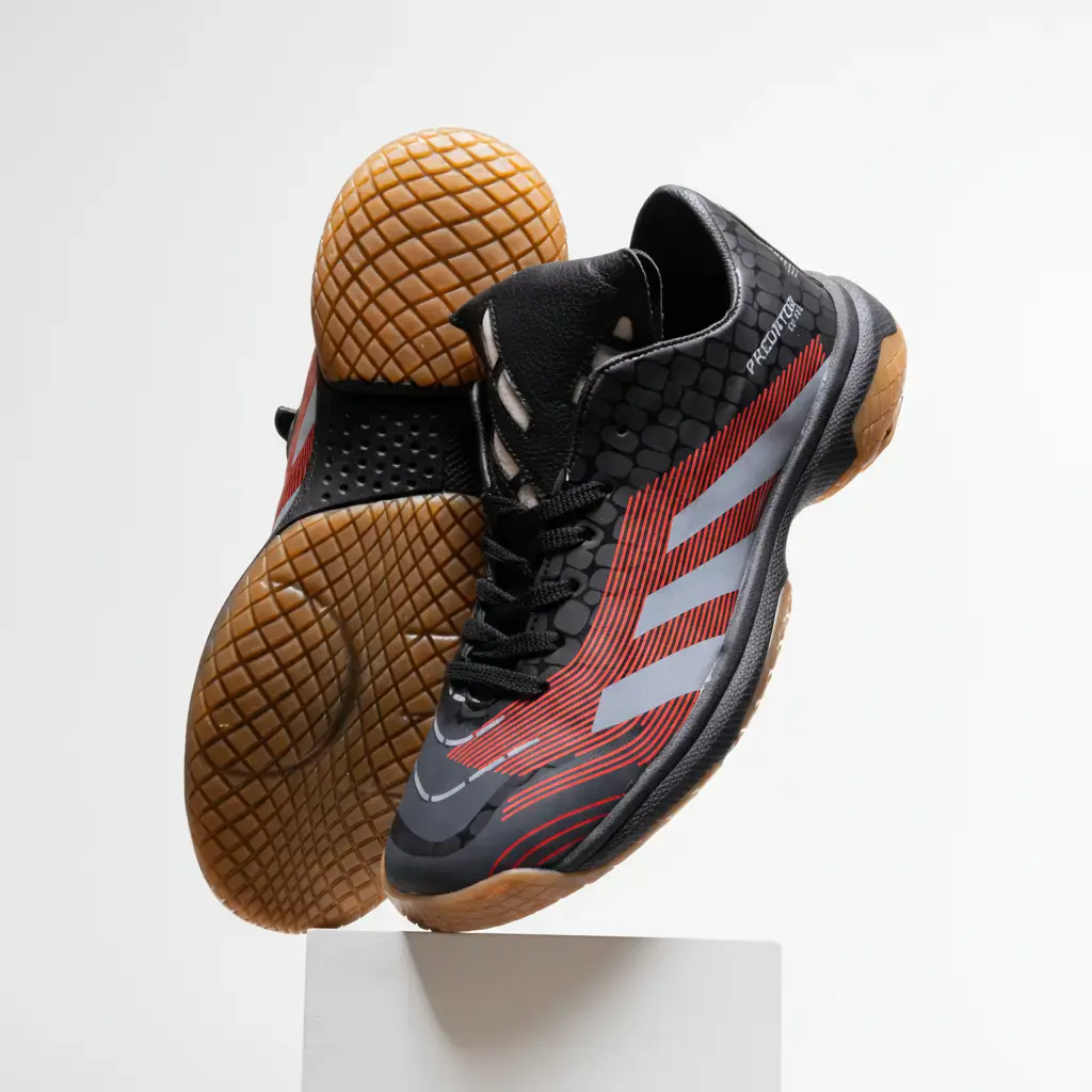 كوتشي رجالي Adidas Crocodile رياضي للصالات والجيم