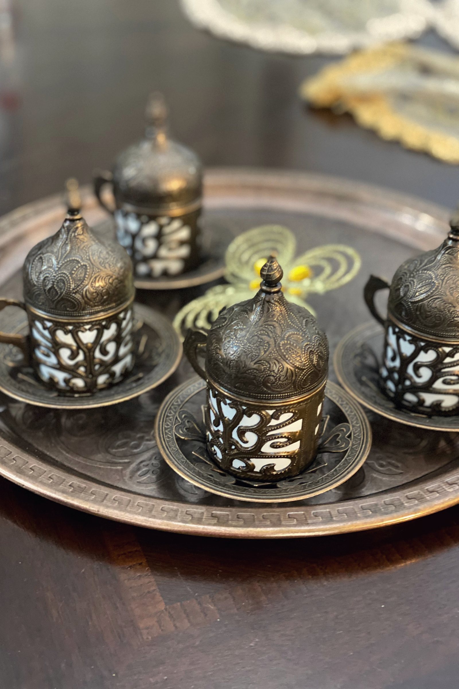 طقم فناجين القهوة بالزرف