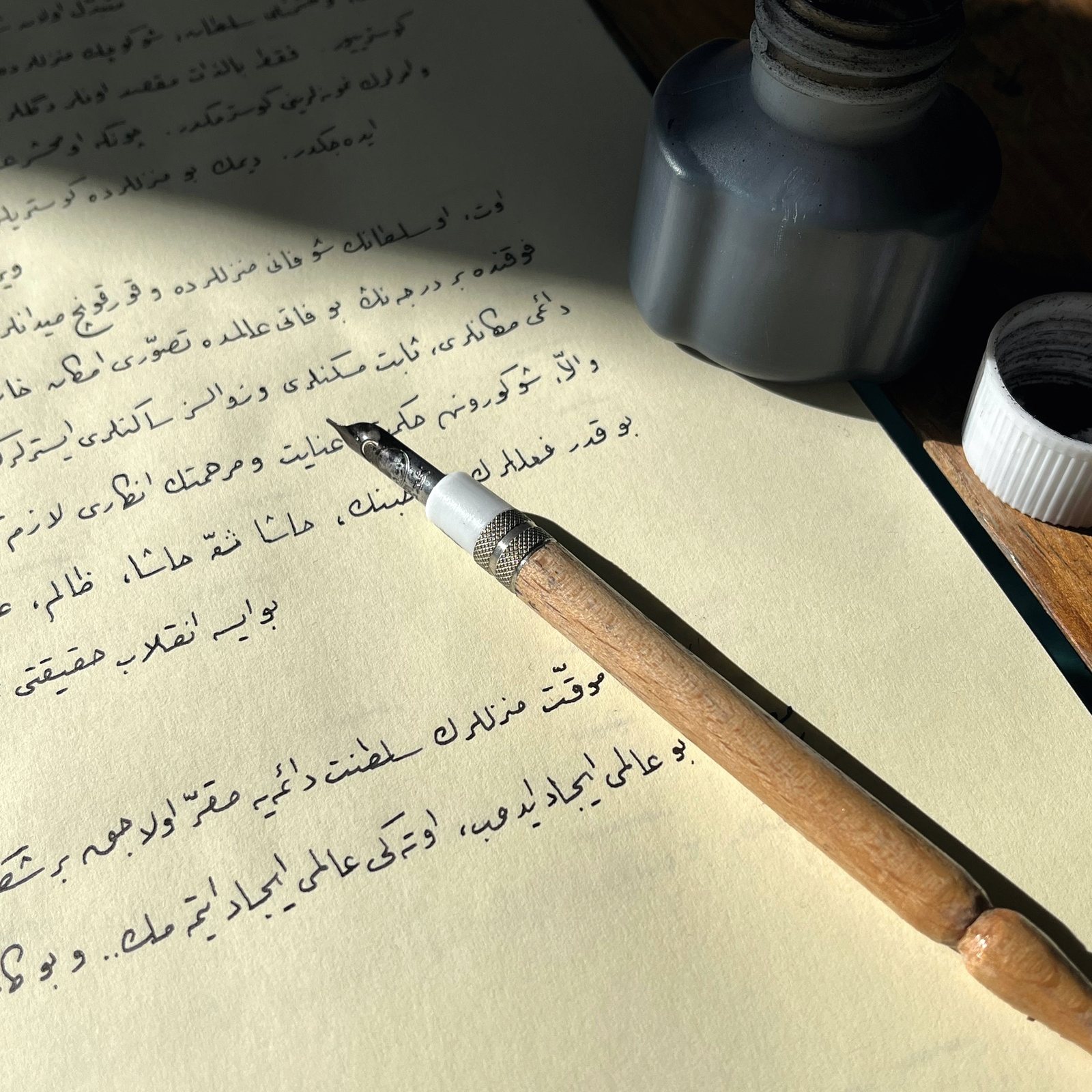 حبر الخط العربي — أسود 100 مل