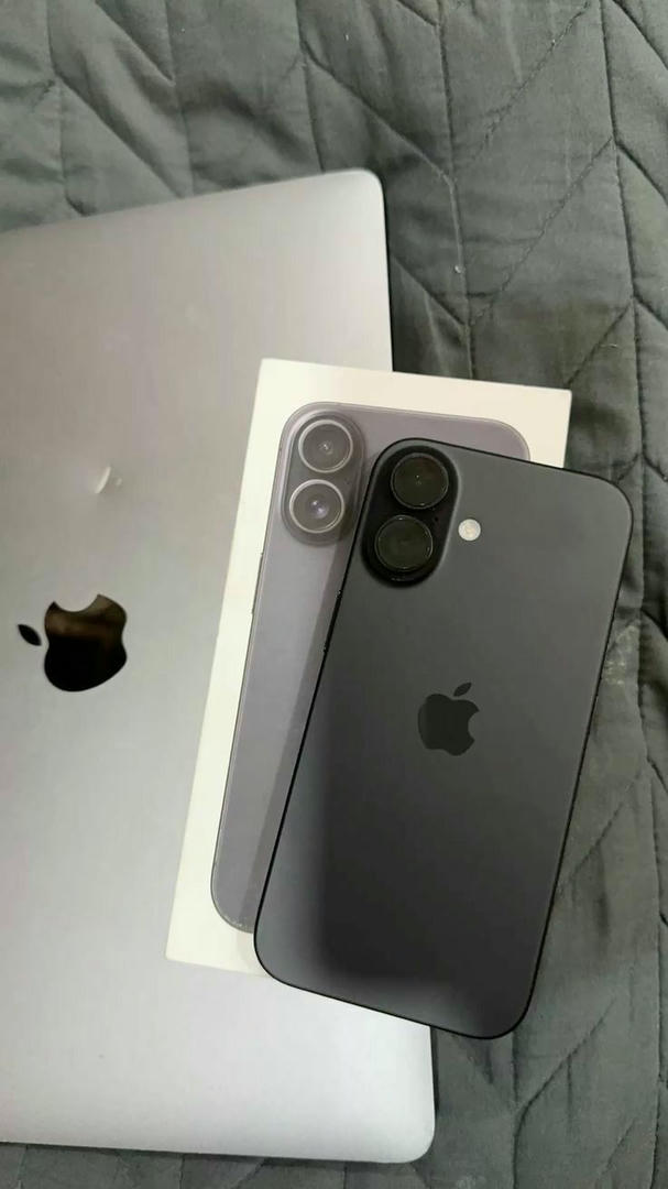 iPhone 16 256GB