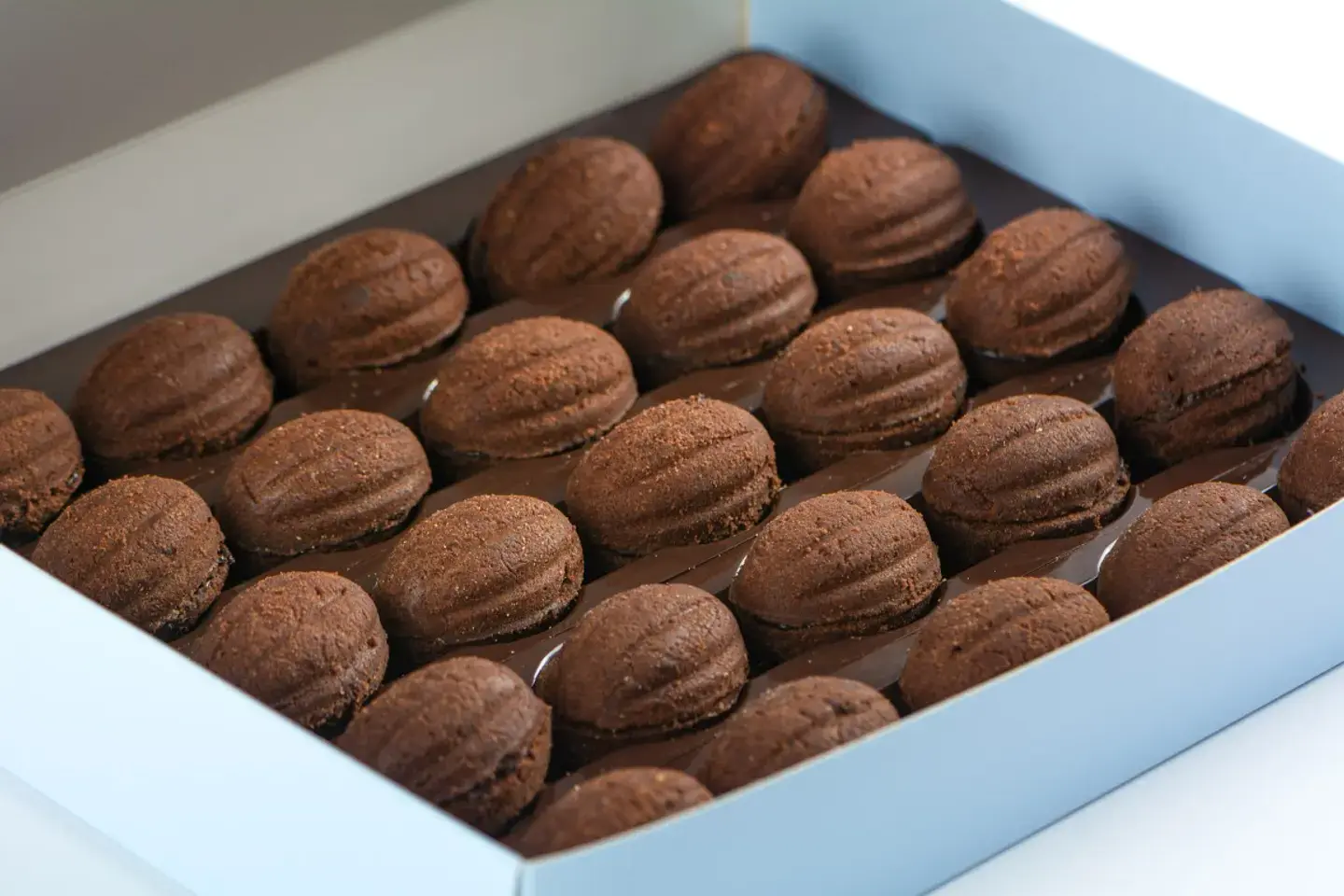 جوزية شيكولاتة 