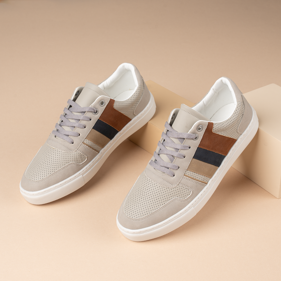 Simple Sneakers-V
